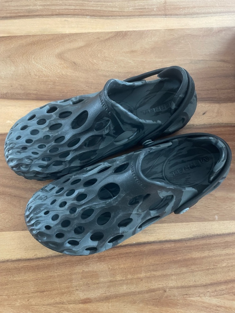 Merrell Black GreyCamouflage Vented Foam Slip-On Clog